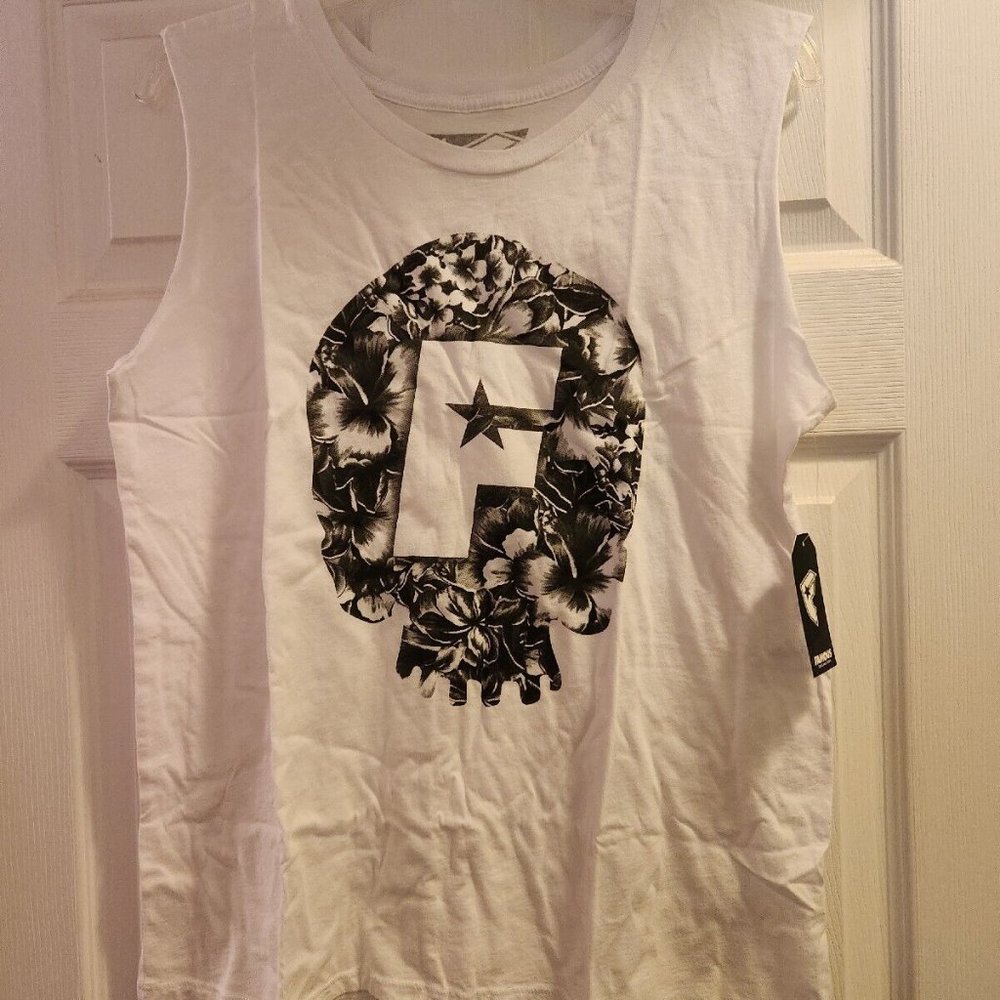 NWT Famous Stars and Straps White Skull Bloom Muscle Tank Top Jr M